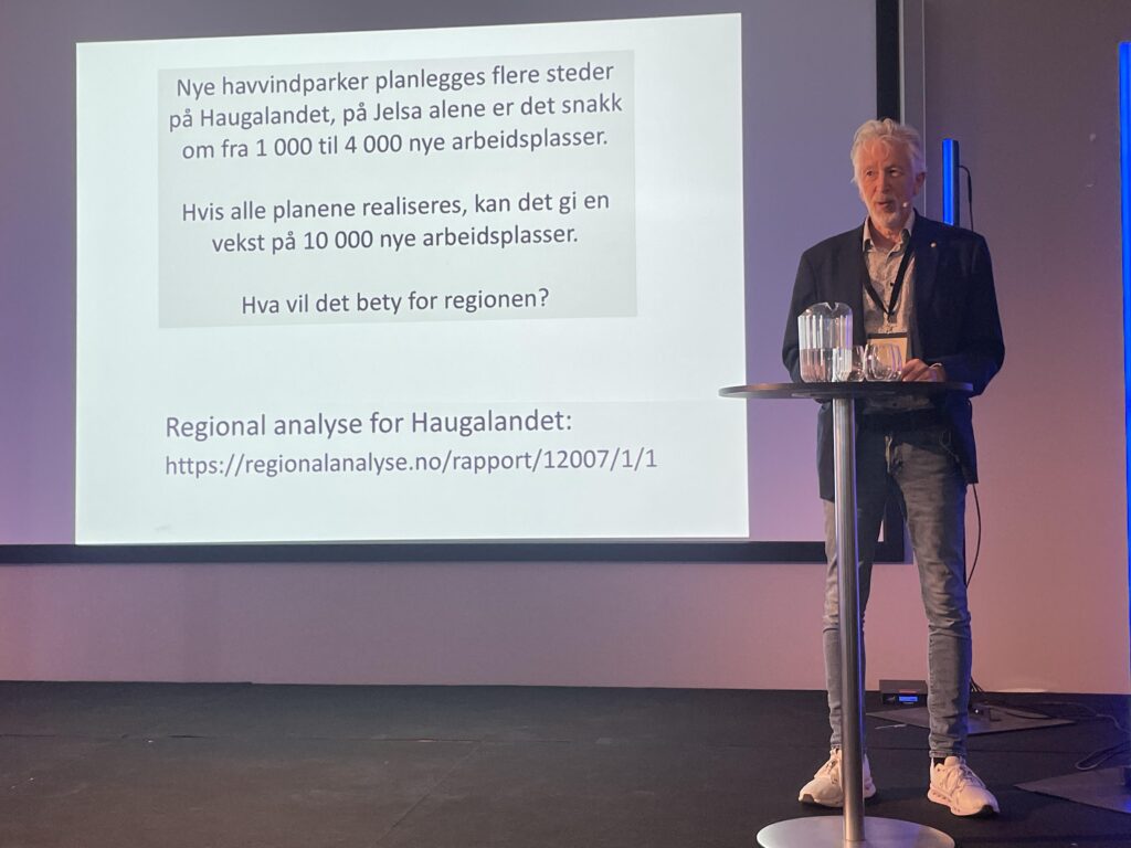 Knut Vareide fra Telemarksforskning presenterer "vekst-scenarier for Haugalandet"